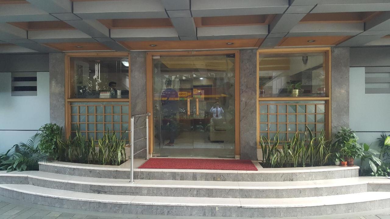 Hotel Ashirwad Pune Extérieur photo